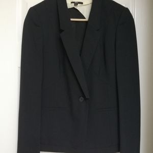 Brand New Authentic Hugo Boss women's blazer, European size 38, black colour